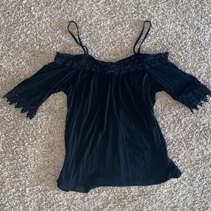 Black shirt size medium